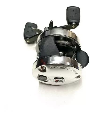 Carretilha Abu Garcia 4600-C3 Direita