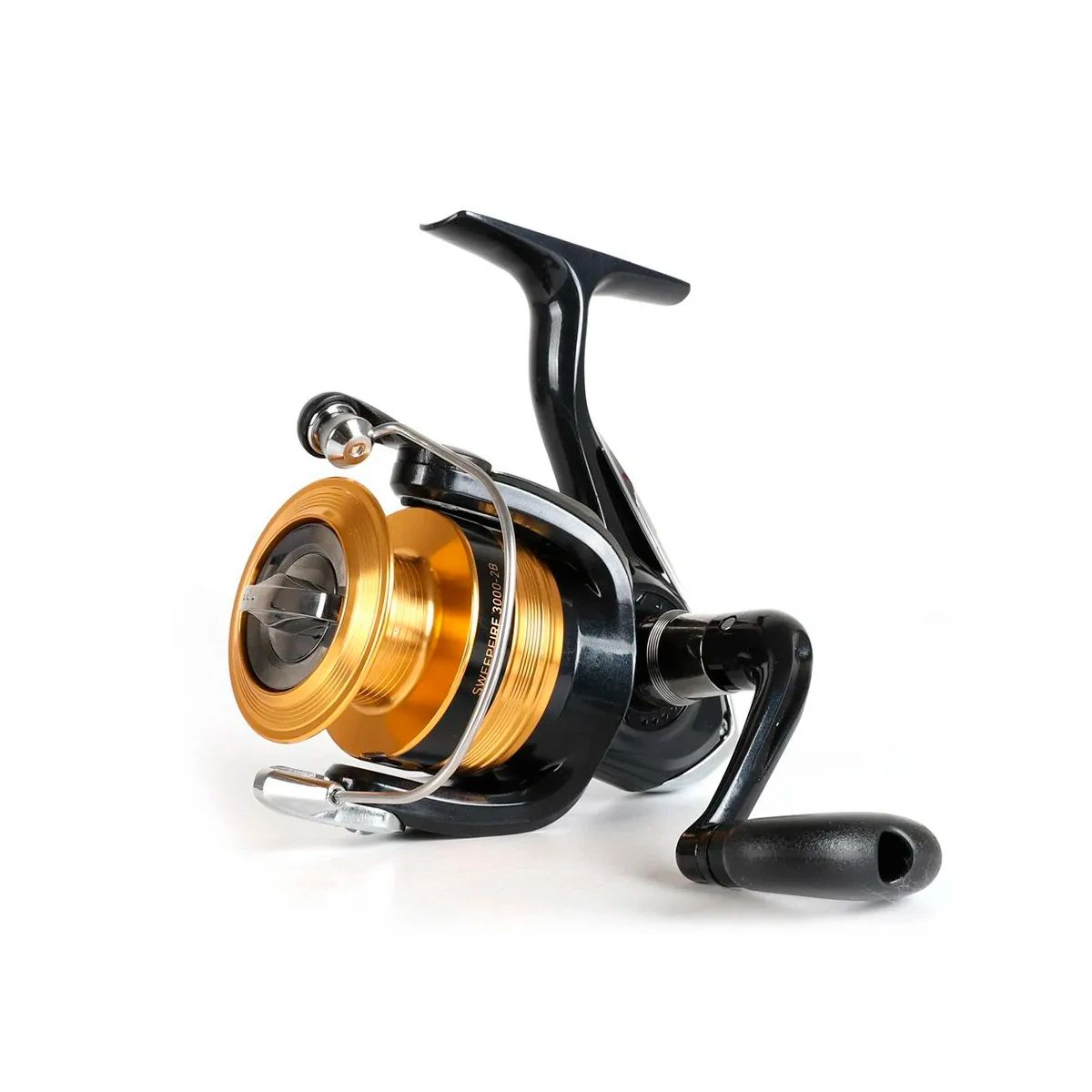 MOLINETE DAIWA SW 4000-2B SWEEPFIRE